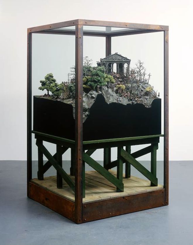 1107WhiteCube_002