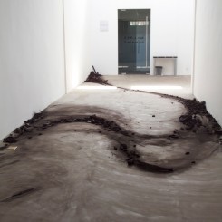 Shi Jinsong installation at OV Gallery