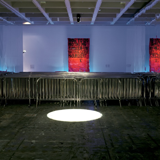 11-2008-Ask-the-Hong-Kong-Museum-of-Art-to-borrow-Iron-Horse-barriers.jpg