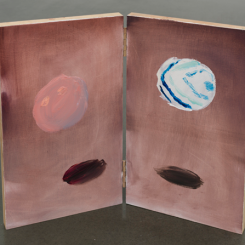 Qiu Xiaofei, "Ball Foot(front)," oil on board, wax, 35.4 x 38 x 28 cm,2013
仇晓飞，《球足(前)》，木板油画，蜡，35.4 x 38 x 28 cm，2013