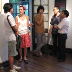 “What are you doing”, group exhibition by Zhao Bo, Liu Wenting and Yang Lujia, 2008赵波、刘雯婷、杨璐佳群展，《你在忙什么》，2008