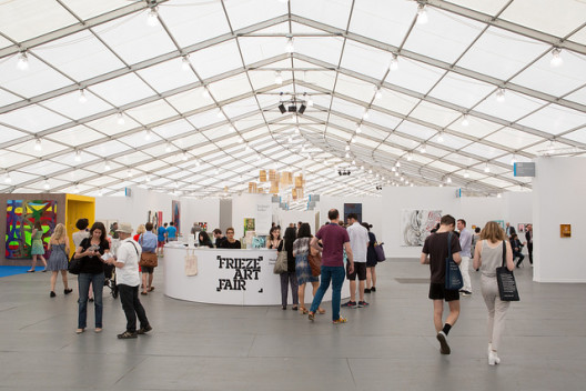 Frieze New York, 2014. Photograph by Marco Scozzaro. Courtesy of Marco Scozzaro/Frieze