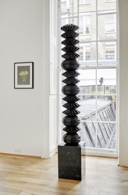 Installation view at Almine Rech Gallery, London 2015 (image courtesy the artist and Almine Rech Gallery)