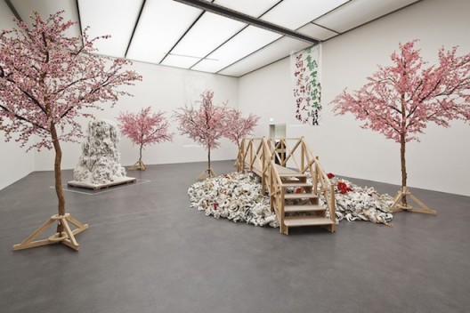 Yangjiang Group (Yangjiang, founded 2002), “Calligraphy Peach Blossom Garden”, 2004