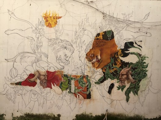 2015年阿富汗艺术家卡迪姆·阿里及谢尔·阿里的作品：“狮邦”。平台艺术空间订制壁画，位于艺术空间的院墙上（感谢平台艺术空间提供照片）