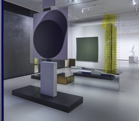 Liu Wei, “Untitled”, installation view at Louis Vuitton Foundation, 2015 (©Liu Wei; courtesy of the artist and Louis Vuitton Foundation)刘韡,《无题》,路易威登基金会艺术展展览场景,2015(版权归刘韡所有;图片由艺术家和路易威登基金会提供)