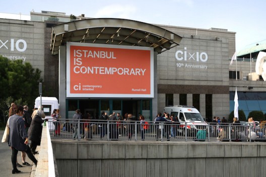 Contemporary Istanbul 2015 - Istanbul LÅtfi Kçrdar International Convention and Exhibition Center