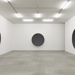Anish Kapoor: Gathering Clouds installation view
Photo by Keith Park
Image provided by Kukje Gallery
