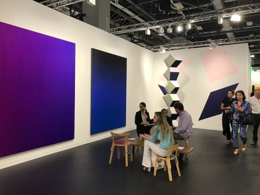 Perez Museum booth, taking a leaf out of Fondation Beyeler's playbook