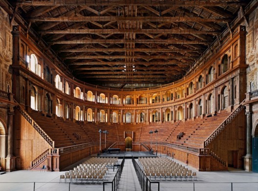 © AHMET ERTUG, Teatro Farnese, Parma, Italy, 2016. Courtesy of ELIPSIS PROJECTS (Istanbul & London)