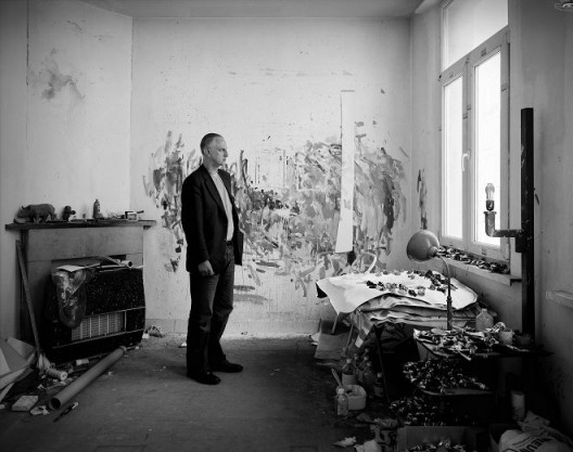 Luc Tuymans in his studio (2009). Photo by Grant Delin