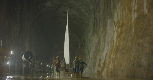 Charles Lim Yi Yong, SEA STATE 6: phase 1, 2015 Single-channel HD digital video林育荣,《海況6: phase 1》 (SEA STATE 6: phase 1),2015年 单频道数码影像