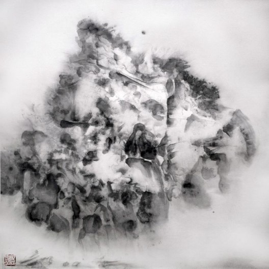 徐龙森，《云图之六》，水墨纸本，122 x 122 cm，2015（图片由艺术家提供） XU Longsen, “Cloud Series No. 6”, Ink on Paper, 122 x 122 cm, 2015 (Image Courtesy of the Artist)