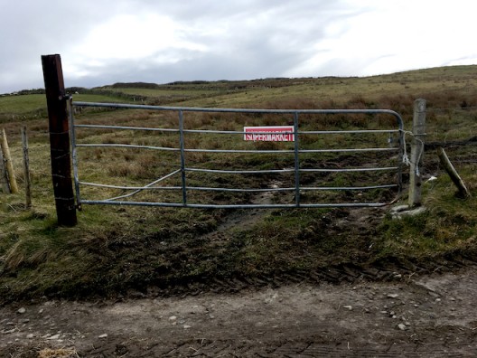 A gate and a sign © Claire Kerr 2020