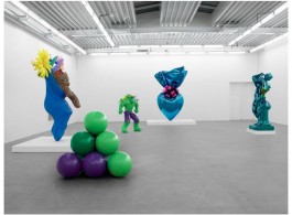 Jeff Koons at Almine Rech Gallery, 2012, Brussels, Courtesy the artist and Almine Rech Gallery. © Photo: Marc Domage
