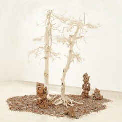 Shi Jinsong, “Pine Tree Garden”, trees and debris, dimension variable, 2012 史金淞，《雙松園》，樹木殘骸和建築殘骸, 尺寸可變，2012