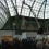 Li Wei, represented by Paris Beijing Gallery, made a performance at the Grand Palais.巴黎北京画廊代理艺术家李暐在现场进行行為表演。