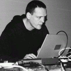 Carsten Nicolai