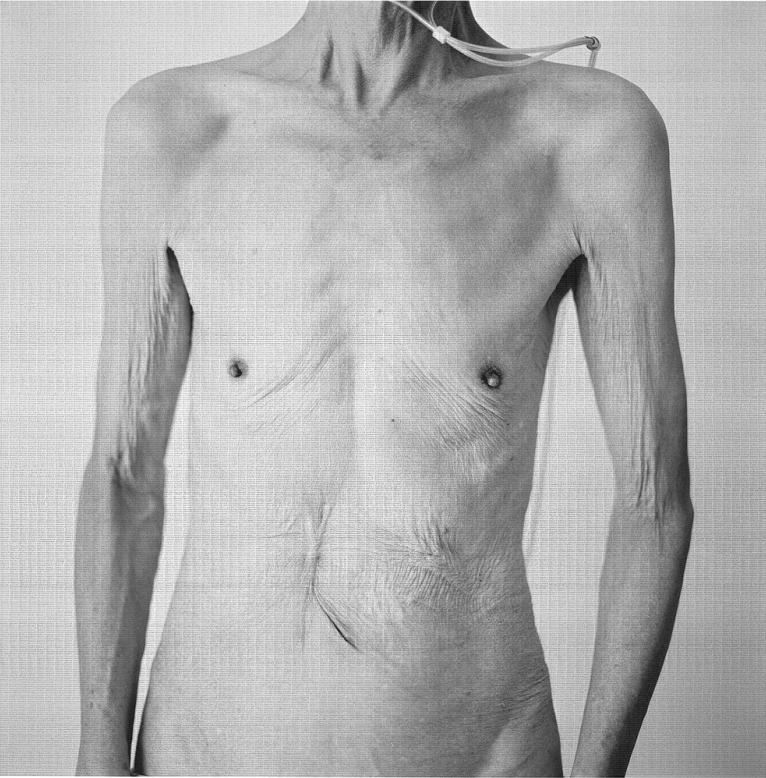 jpeg-3 父亲 1927.12.03-2010.08.27》之身体A,艺术微喷、铅笔书写,画心:107.8×106.6cm,外尺寸:111.5×110.2cm,2010-2013 “Father 1927.12.03 - 2010.08.27”, Body A, Archival Pigment Print with Pencil Writing, Internal Dimension: 107.8×106.6cm, External Dimension: 111.5×110.2cm, 2010-2013