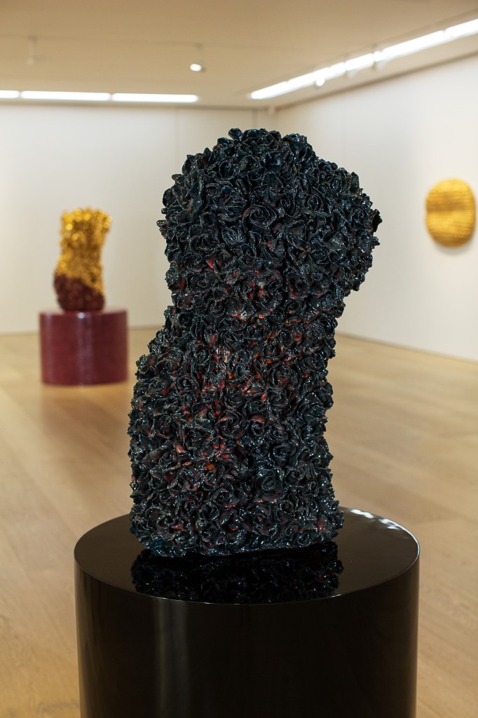Johan Creten at Galerie Perrotin 2014 – installation view