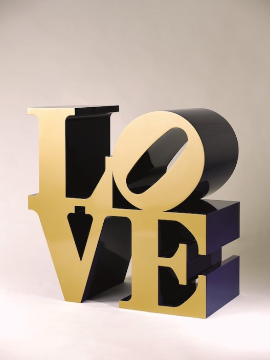 Lot 拍品编号 35 ROBERT INDIANA 罗伯特•印第安纳 (American, B. 1928) Love (Gold/Blue) 《LOVE (金/蓝色)》 polychrome aluminum on steel base 彩绘 铝 91.3 x 91.3 x 45.7 cm. (36 x 36 x 18 in.) This work is number five from an edition of six plus four artist's proofs. 版数：编号5（共六版及四个艺术家校本） Conceived in 1966 and executed in 2002 1966 年构思；2002 年作 HK$ 4,000,000- 5,000,000  US$  512,800-  641,000 ©2015 Morgan Art Foundation/Artists Rights Society (ARS), NY. 