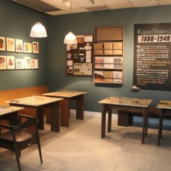 "Cafe of Letters", a reading laboratory of texts on Philippine Art, for the exhibition “Articles of Disagreements” 19 September - 20 December 2014 in Lopez Museum and Library