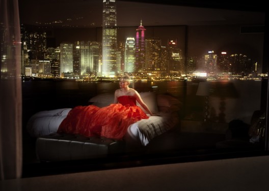 David Drebin, “Dreams of Hong Kong”, 2009. Courtesy of CAMERA WORK, Berlin© David Drebin，2009年作品《香港之梦》（Dreams of Hong Kong），柏林CAMERA WORK画廊参展作品