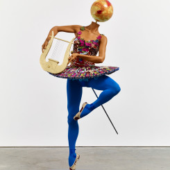 Yinka Shonibare, “Ballet God (Apollo)”, fibreglass mannequin, Dutch wax printed cotton
textile, lyre, sword, globe, pointe shoes and steel baseplate, 193 x 86 x 85 cm, 2015.