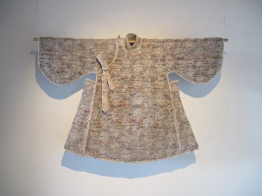 Wang Lei, “Ming Dynasty - Today No. 2”, Old newspapers, weaving, 85 x 123, 2014王雷，《今日明朝 之二》，五彩宣纸搓线及编织技术，85 x 123，2014