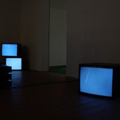 frank-tang-xy-20-channel-colour-video-installation-no-sound-dimension-variable-2014