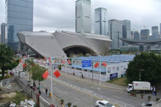 深圳市当代艺术中心与城市规划展示馆(筹建中)(图片由Luigi Laurenzi提供)/ Shenzhen Contemporary Art Museum and City Planning Exhibition Center (in construction)(courtesy Luigi Laurenzi)