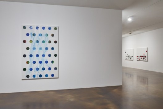 Installation View at Kim Yong-Ik, Photo : Keith Park, Image provided by Kukje Gallery金容益个展展览现场，摄影：Keith Park，图片由首尔国际画廊提供