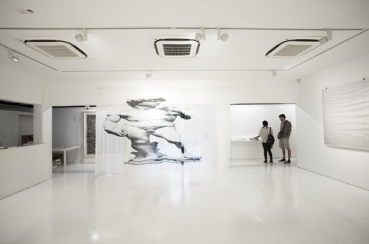 Installation view of “Xue Mu—Liquid Truth” “牟雪：液态真理”展览现场