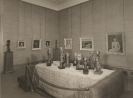 Exhibition of Paintings by Derain and Early African Heads and Statues from the Gabon Pahouin Tribes, organized by Paul Guillaume at the Durand-Ruel Galleries New York from February 10 to March 15, 1933. / / Photo: Archives Durand-Ruel © 2017 Artists Rights Society (ARS), New York / ADAGP, Paris
