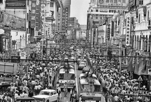 Title: Nanjing Road Location: Shanghai Shot: 1988