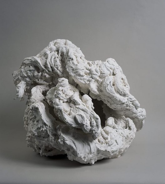 Maggi Hambling, Henrietta eating a meringue, plaster, 51 x 60 x 60 cm, 2001 (image courtesy the artist and Marlborough Gallery)