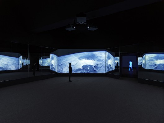 Doug Aitken NEW ERA 2018 Doug Aitken NEW ERA 2018